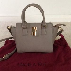 Angela Roi Sunday Mini in Taupe